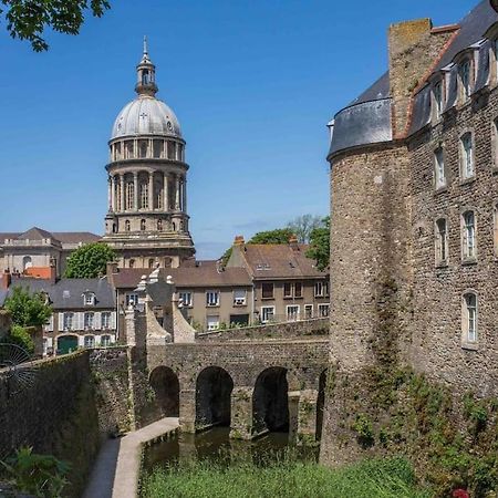 Aux Remparts De La Vieille Ville - 4P, Parking Boulogne-sur-Mer Kültér fotó